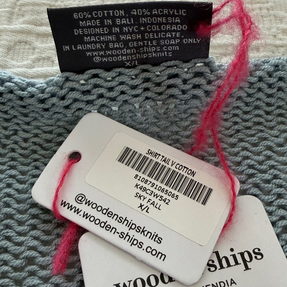 Wooden Ships V-Neck Sweater in Light Blue - Picture 5 of 5
